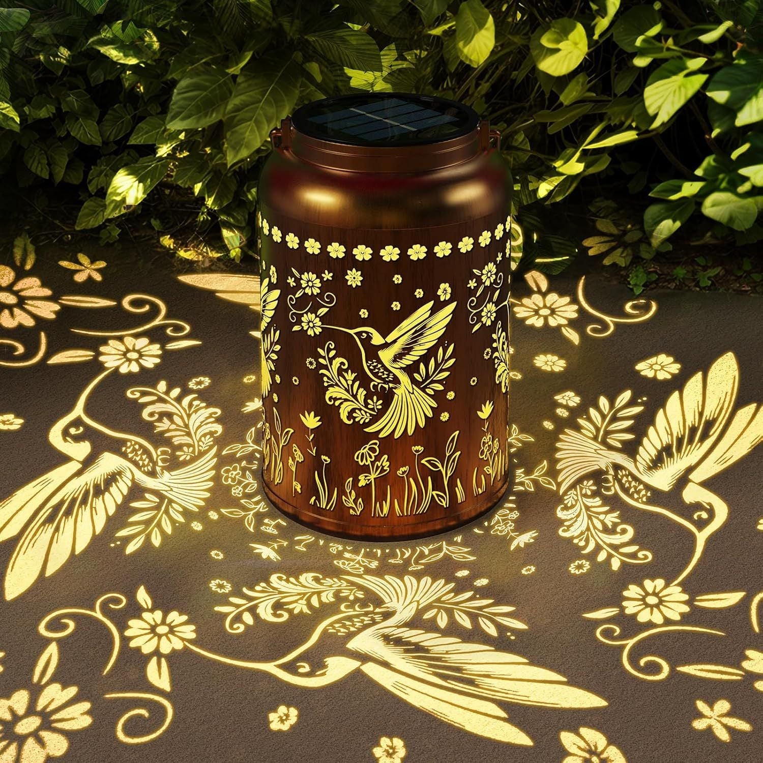 Waterproof Solar Lantern – Metal Decorative Outdoor Light for Garden, Patio & Yard (1 Pack)
