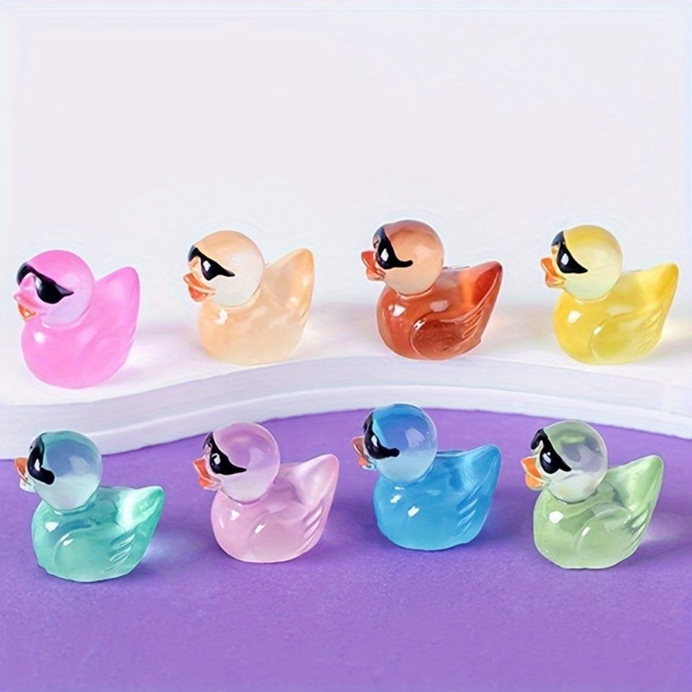 24‑Pack Luminous Duck Figurines – Mini Resin Ducks with Sunglasses for Fairy Gardens, DIY Crafts & Micro Landscapes